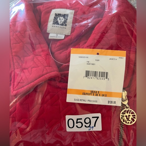 B9 NWT Anne Klein Women’s Quilted Motto Style Zip Jacket Size Small. Color Ruby - Picture 12 of 13